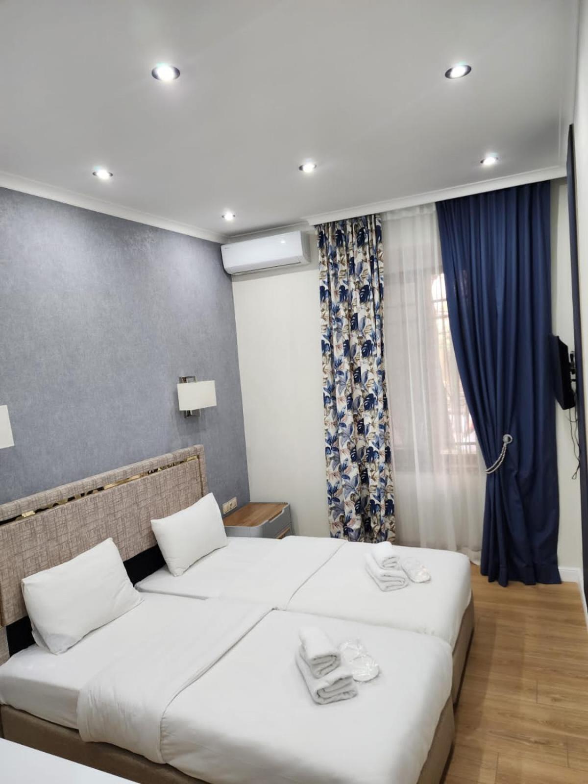 Marita Hotel Tbilisi Exterior foto